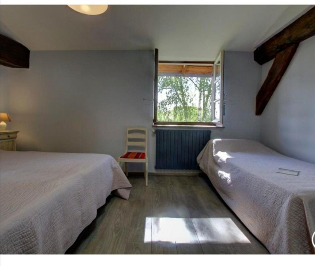 Chambres D'Hotes Les Vignes Montcet Exteriér fotografie