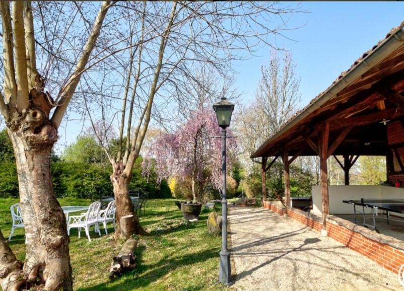 Chambres D'Hotes Les Vignes Montcet Exteriér fotografie