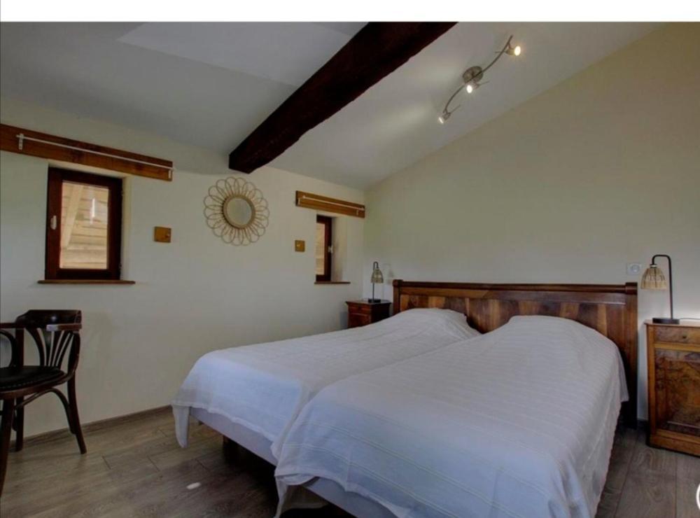 Chambres D'Hotes Les Vignes Montcet Exteriér fotografie